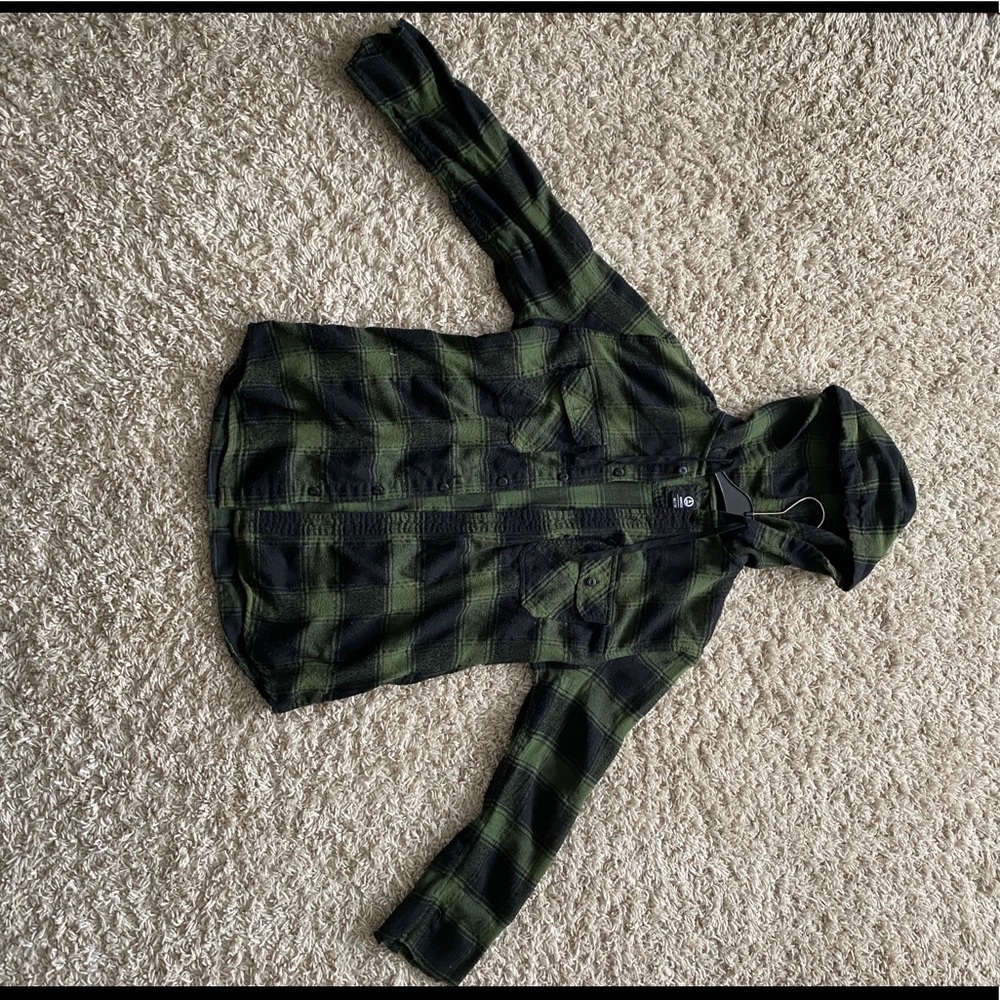 Vintage Amnesia  Green/Black Hooded Flannel